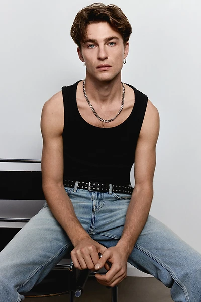 Débardeur côtelé près du corps