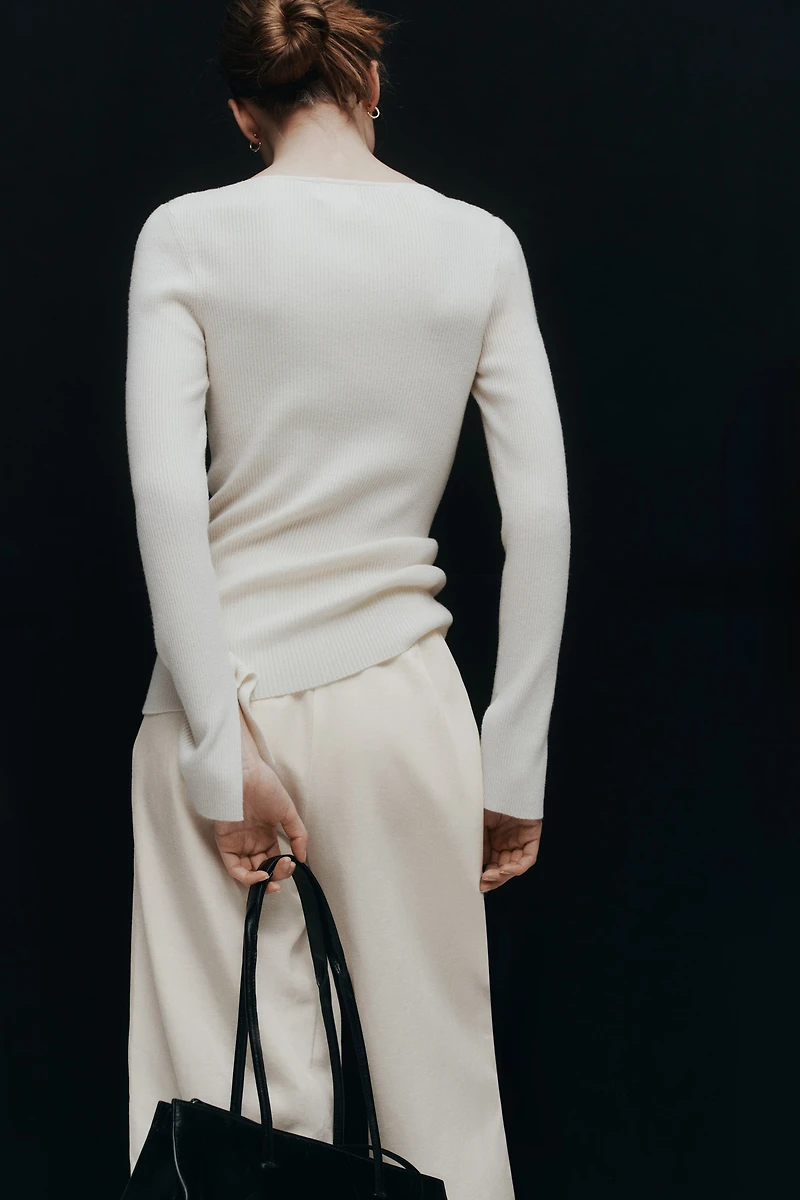 Linen-Blend Barrel-Leg Pants