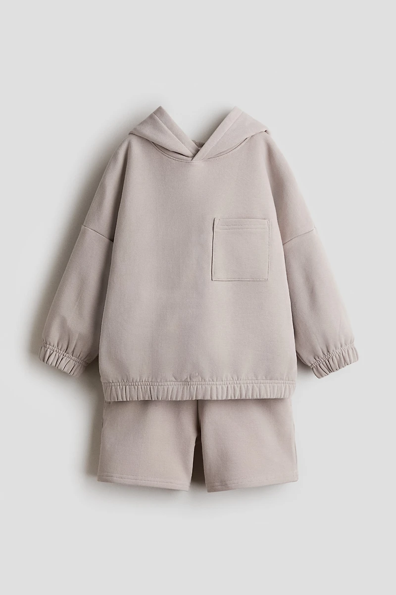 2-Piece Sweatshirt and Sweatshorts Set