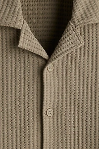 Loose-Fit Waffled Resort Shirt