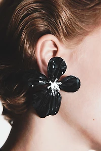 Flower earrings