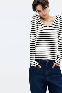 Haut en tricot fin