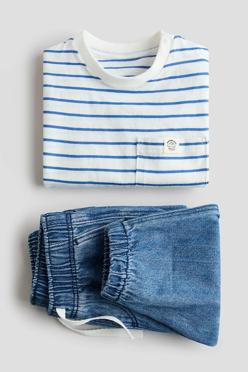 2-Piece T-Shirt and Joggers Set