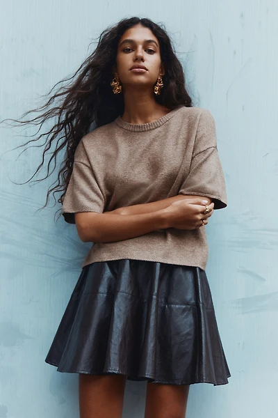 Short-Sleeved Sweater