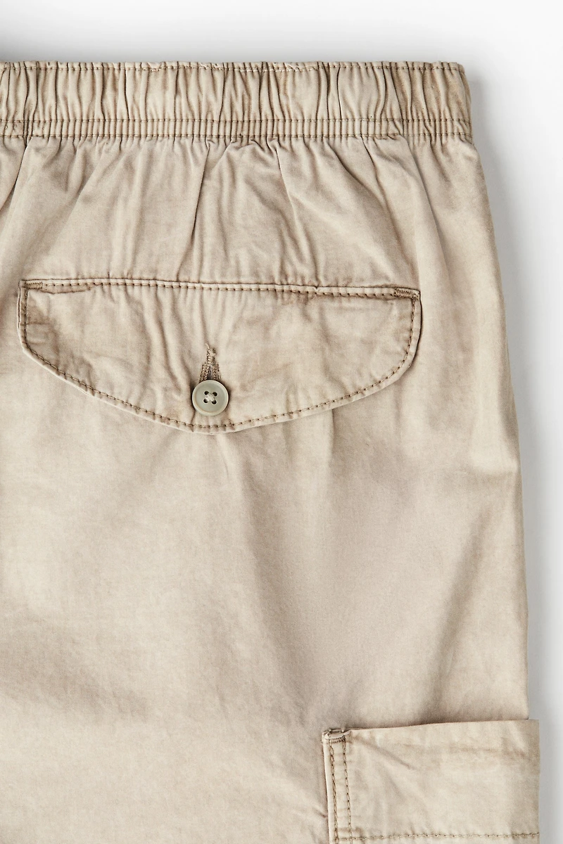 Loose-Fit Cargo Shorts