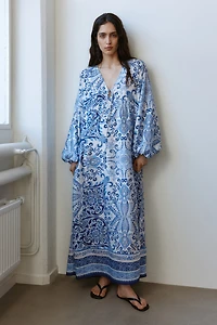 Balloon-Sleeved Tunic Dress