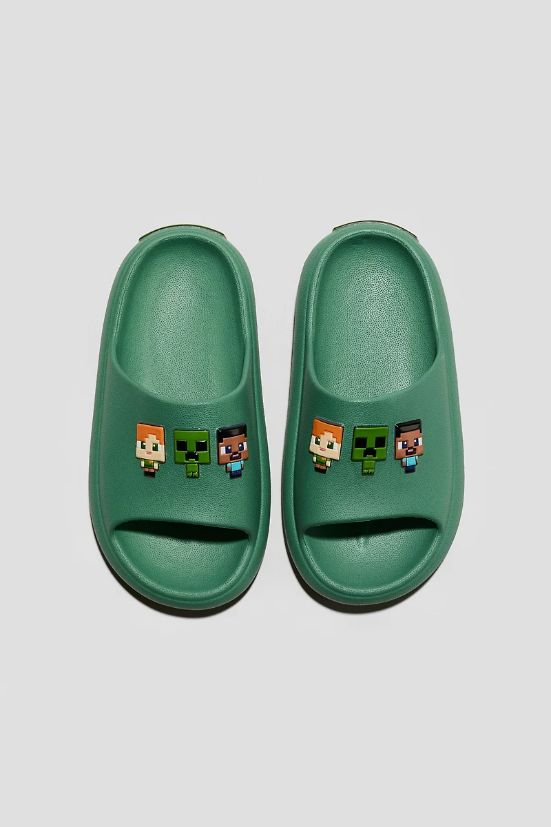 Chunky Pool Shoes