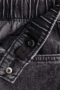 Jean décontracté à coupe effilée