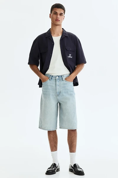 Short Baggy en denim avec coutures tournantes