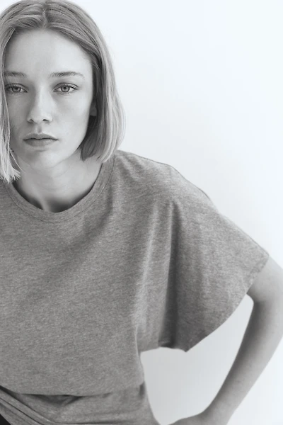 T-shirt à manches papillon