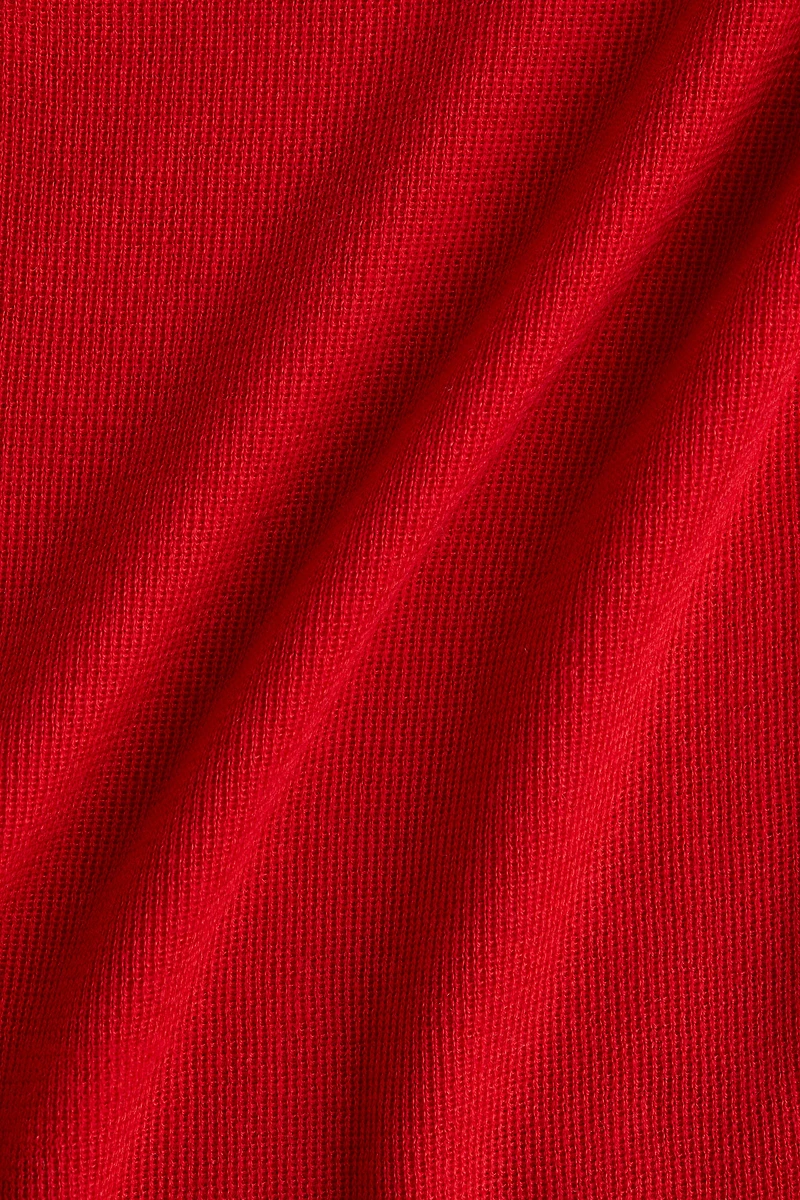 Haut en fin tricot à col cheminée