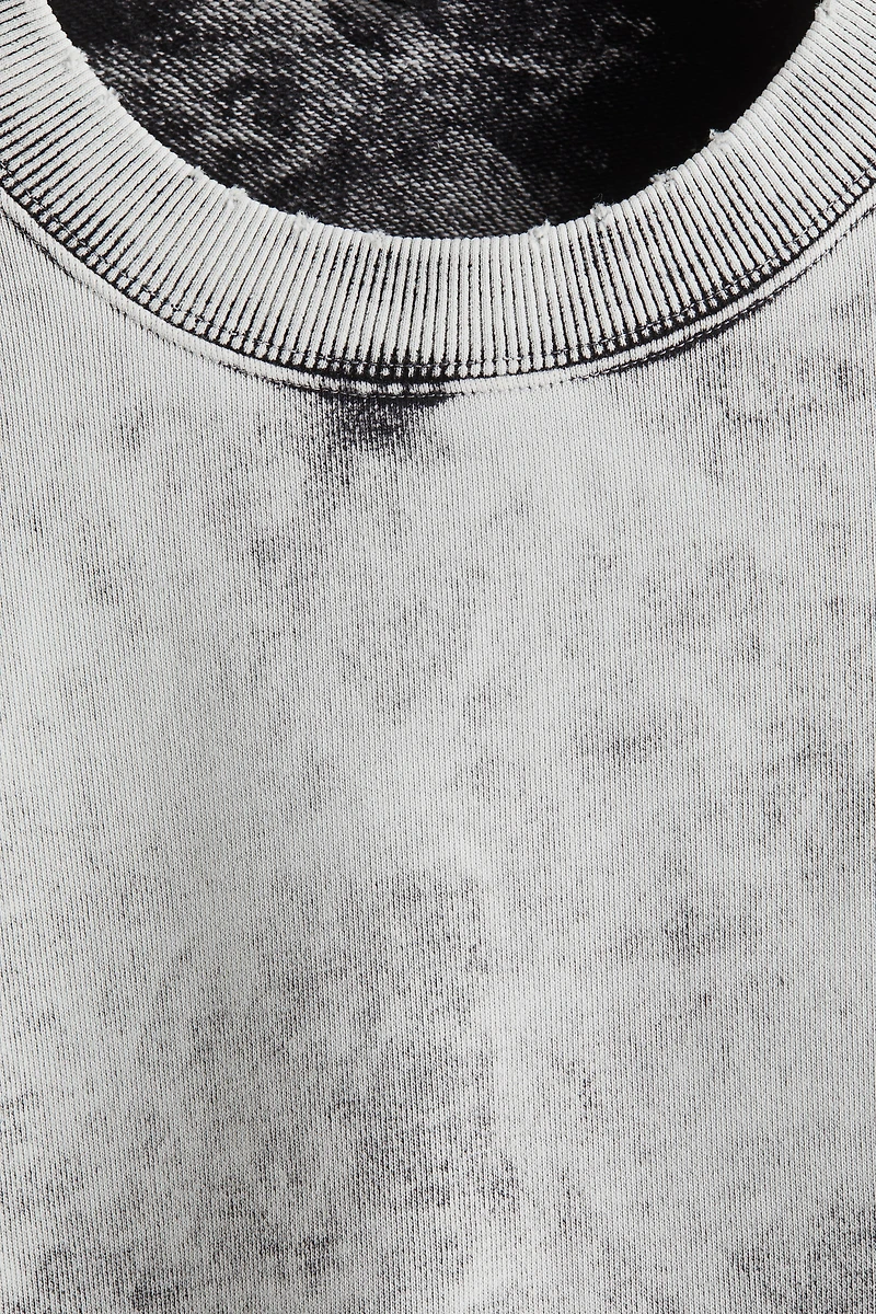 Chandail délavé coupe très grande