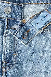 Comfort Stretch Slim-Fit Jeans