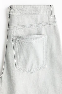 Jean taille haute jambes tonneau