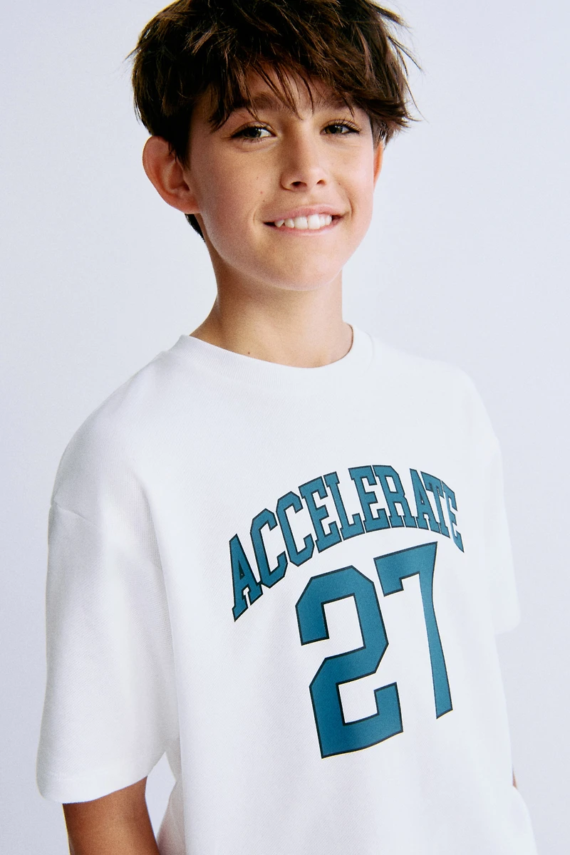 Ensemble 2 pièces avec T-shirt et short