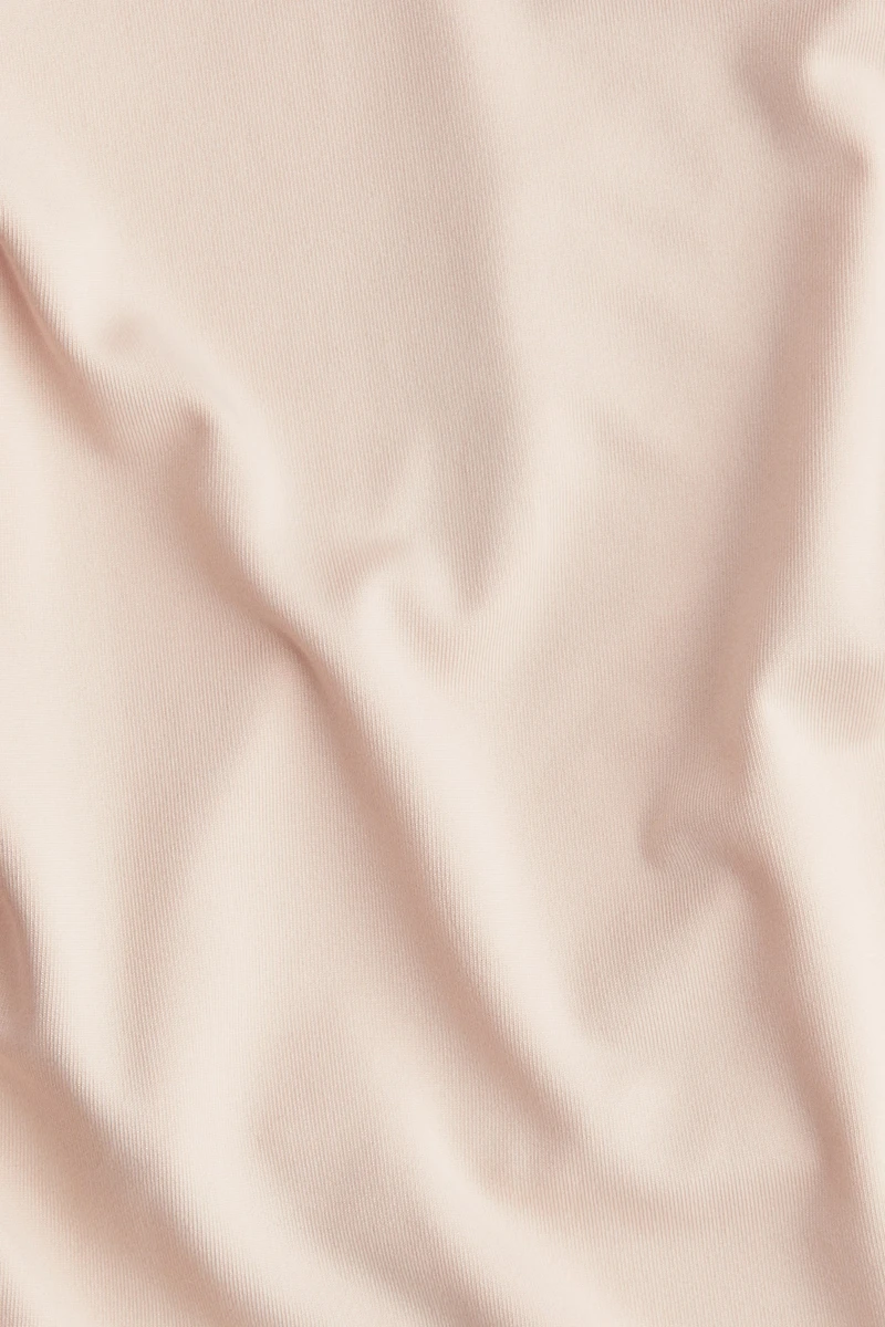 Ballerina-Neckline Top