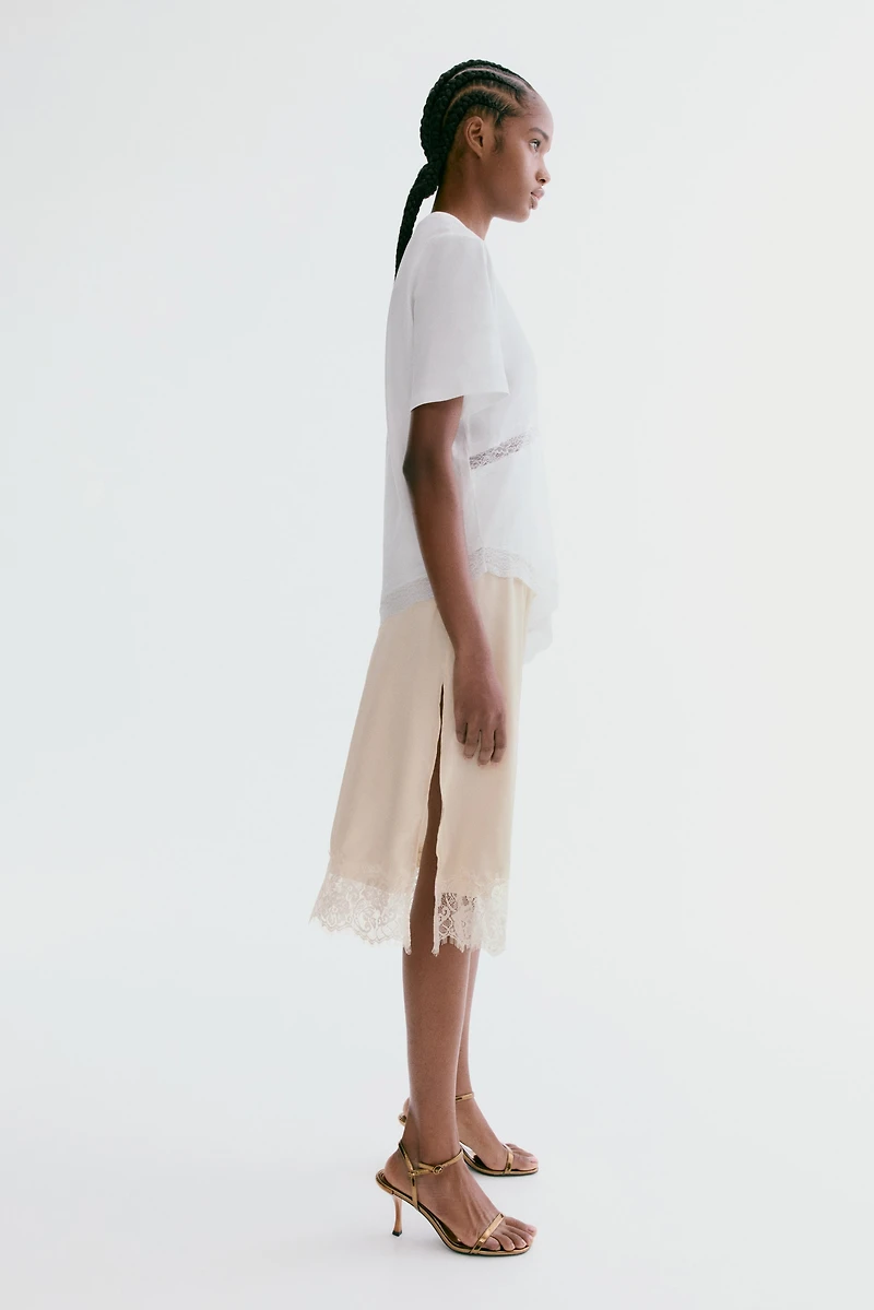 Jupe avec dentelle