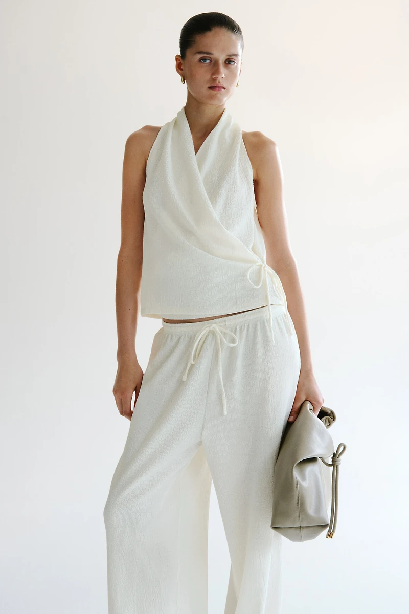 Pantalon texturé avec cordon de serrage