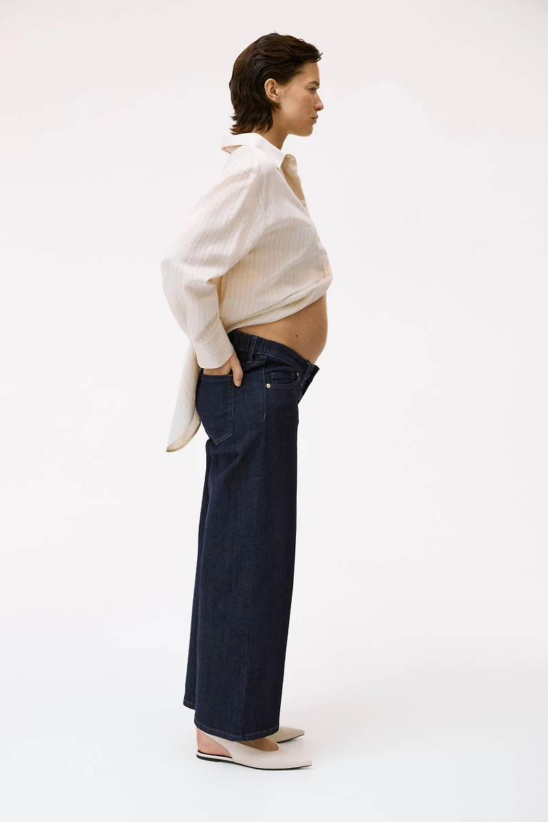 MAMA Wide Low Waist Ankle Jeans