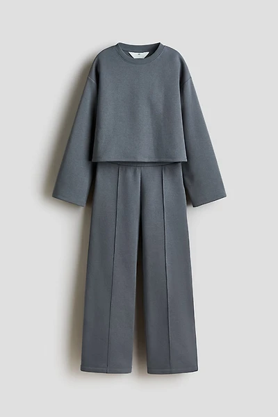 2-piece sweatshirt set