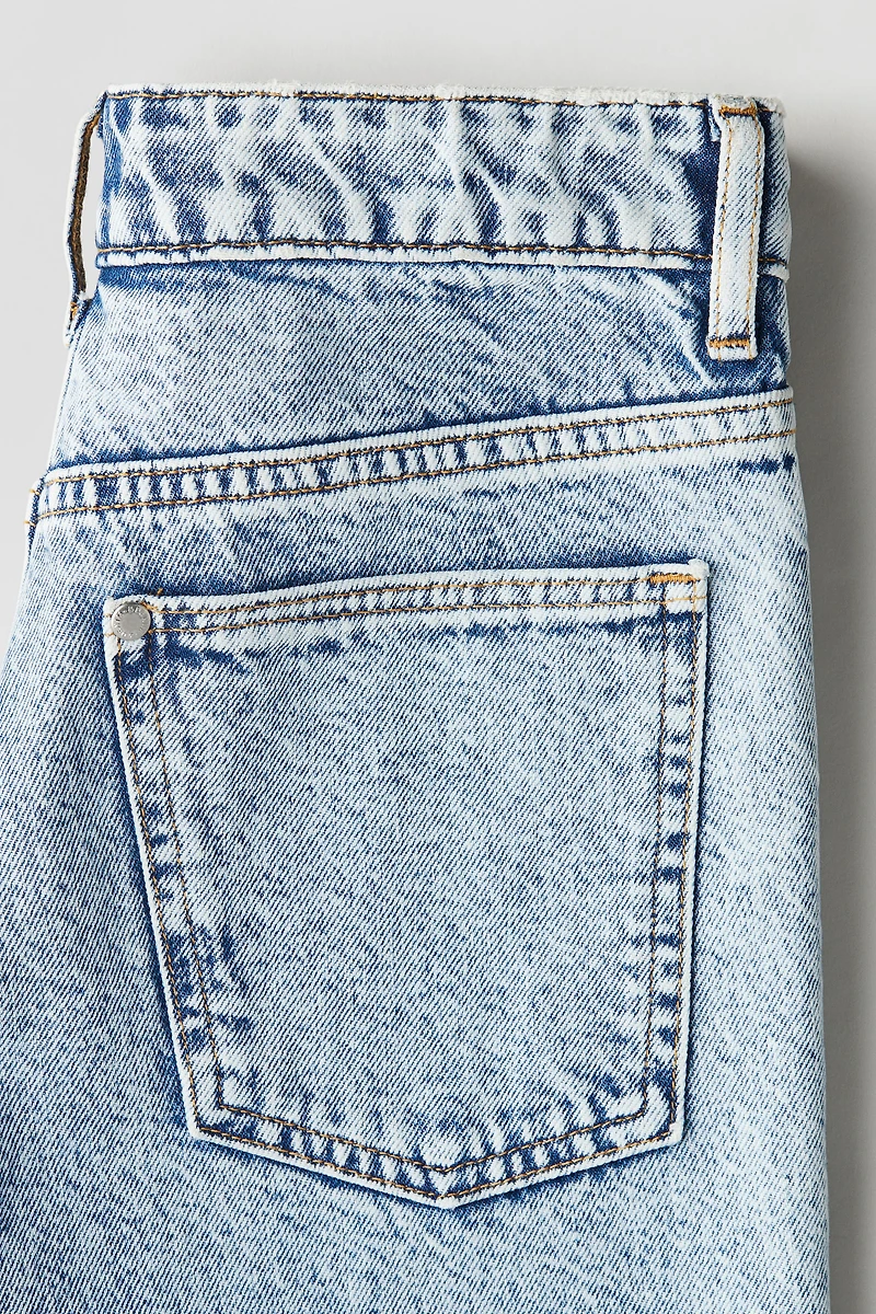 Loose-Fit Denim Shorts