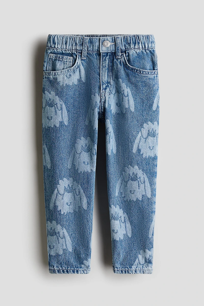 Loose Fit Tapered Leg Jeans