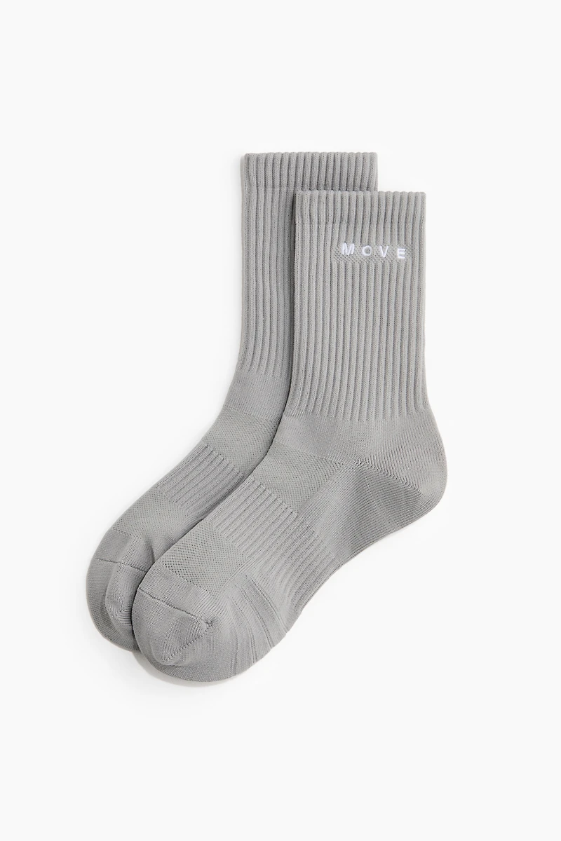 3-Pack Sports Socks with DryMove™