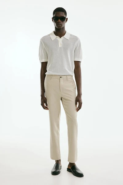Pantalon court près du corps