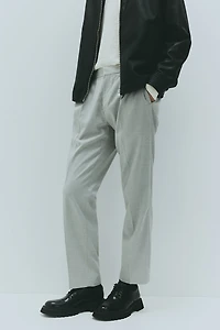 Pantalon classique avec plis