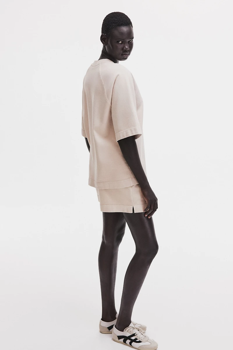 Short-Sleeved Sweatshirt