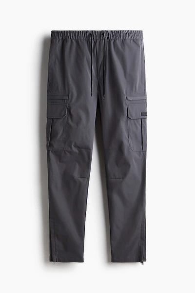 Pantalon cargo Coupe Amincie