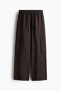 Wide-Leg Cargo Pants