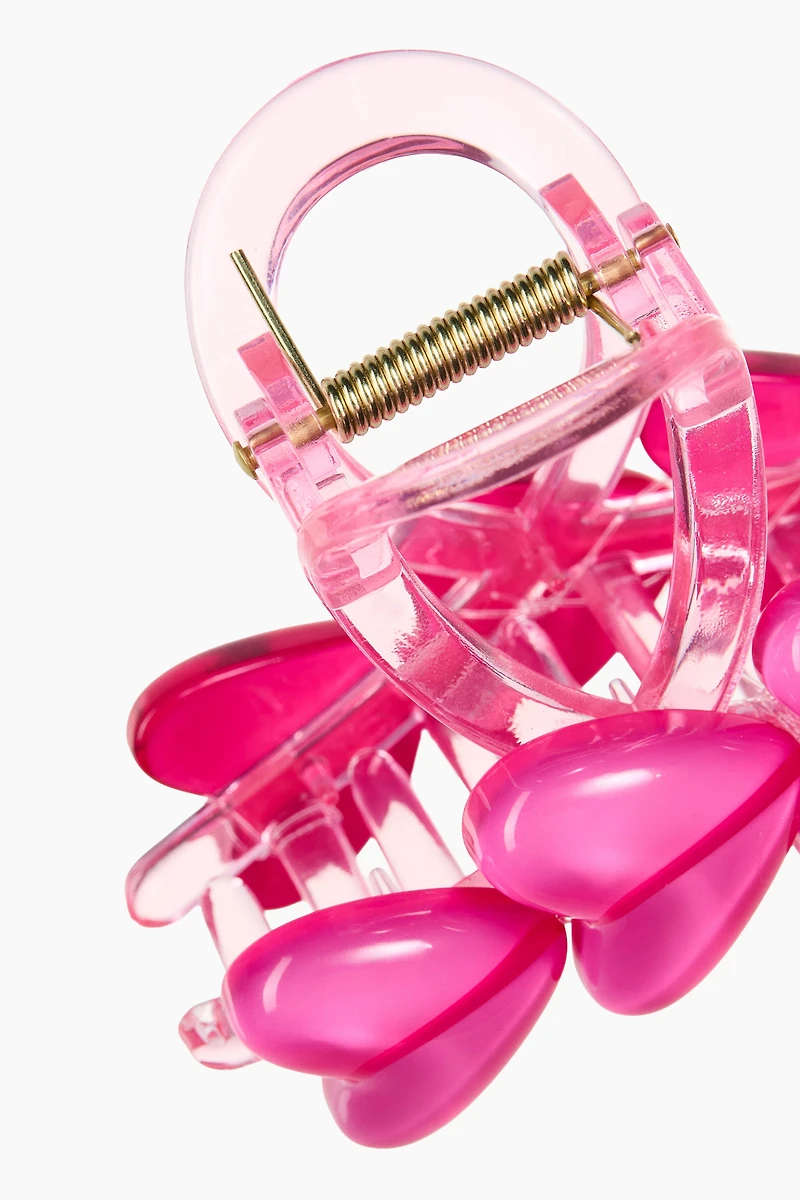 Heart-Detail Hair Claw
