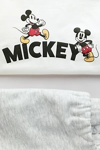 2-Piece T-Shirt and Joggers Set