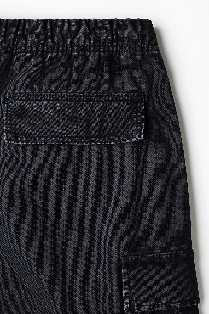 Loose-Fit Cargo Pants