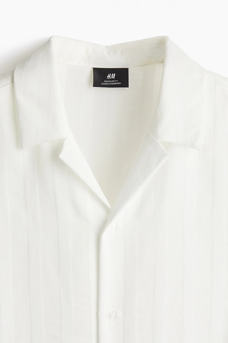 Regular Fit Textured-Weave Resort Shirt