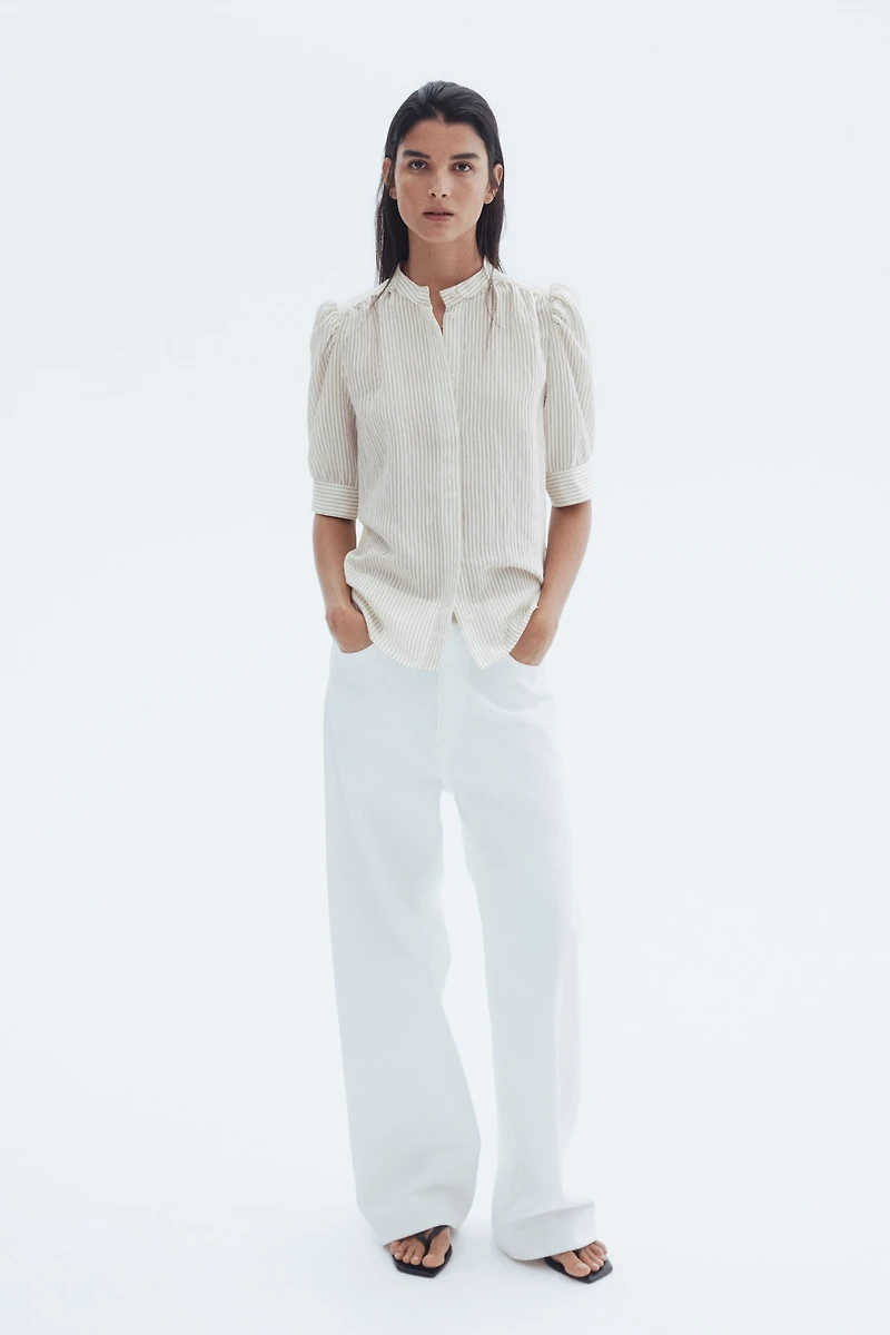 Puff-sleeved blouse
