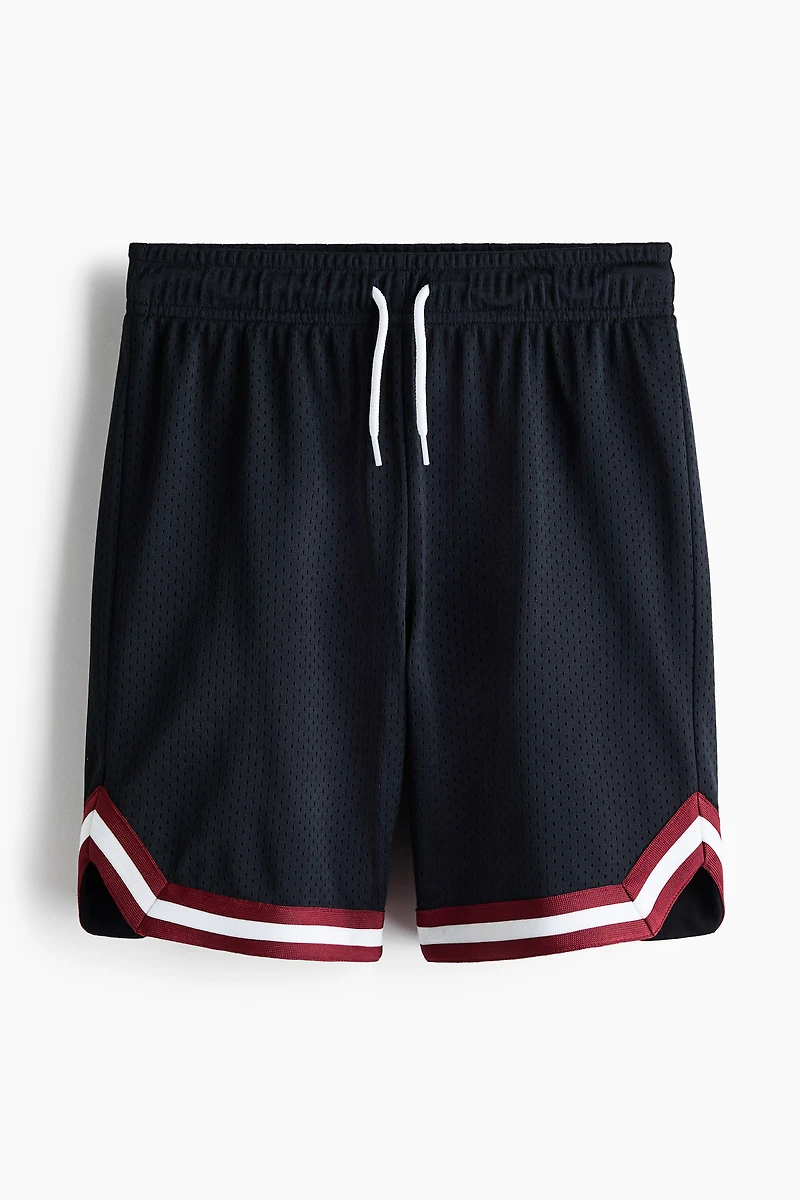 Basketball Shorts with DryMove™