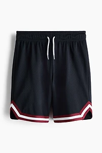 Basketball Shorts with DryMove™