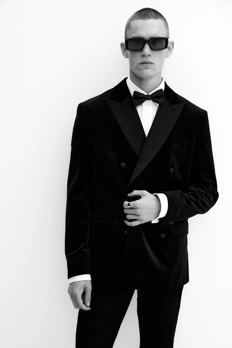 Regular-Fit Double-Breasted Velvet Jacket