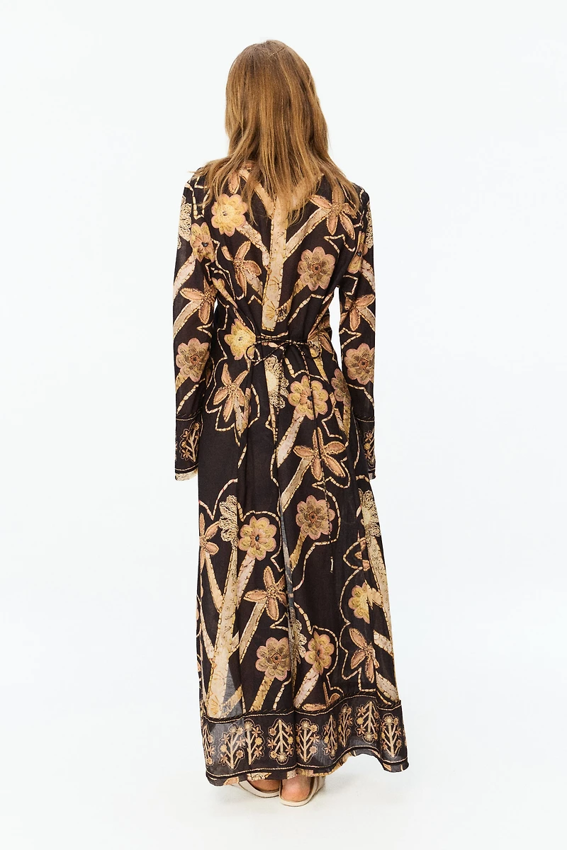 Robe cafetan à nouer avec imprimé fleuri
