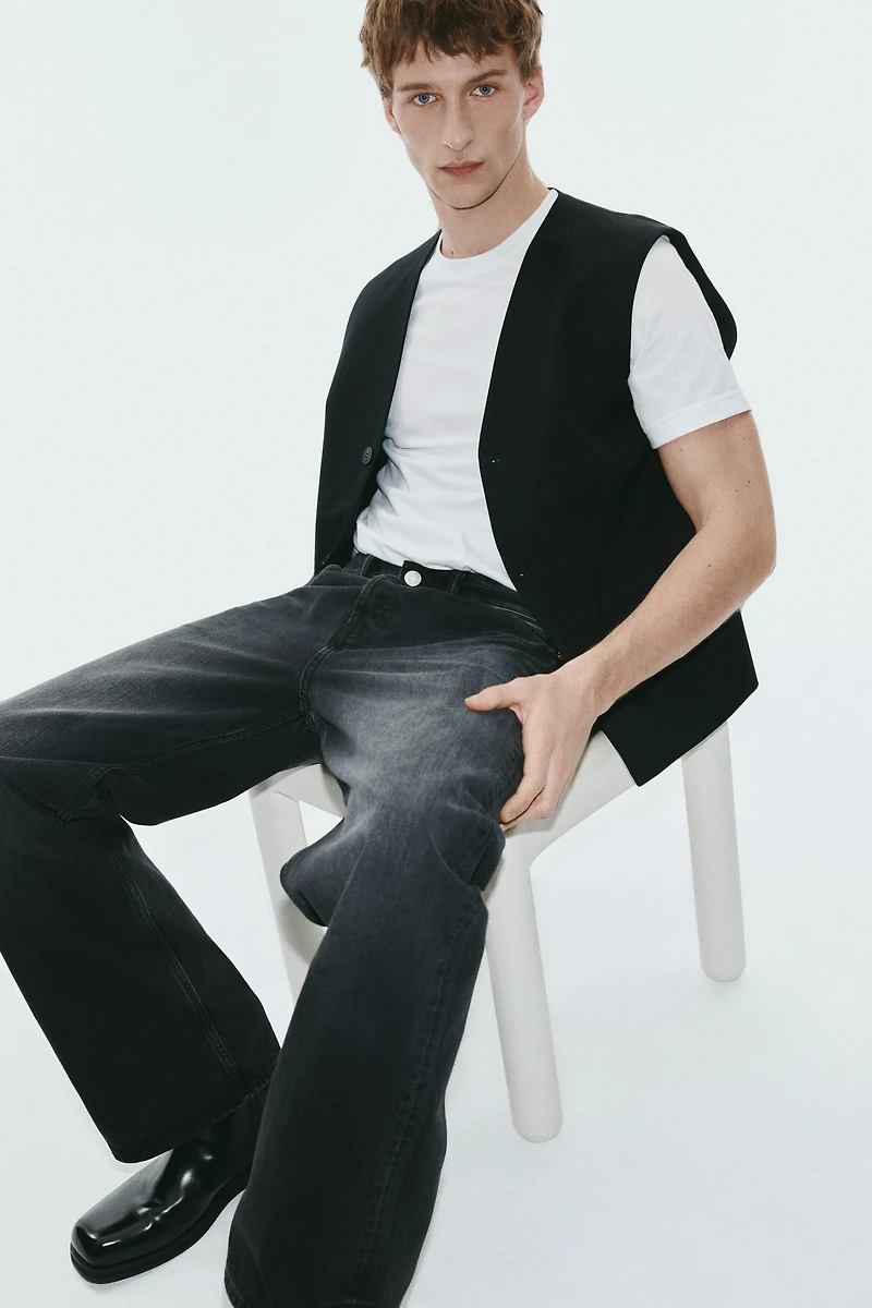 Loose Straight Jeans