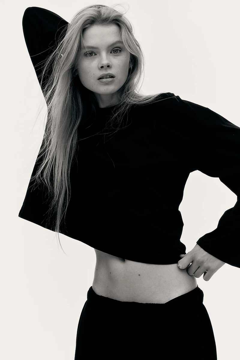 Long-Sleeved Cotton Top