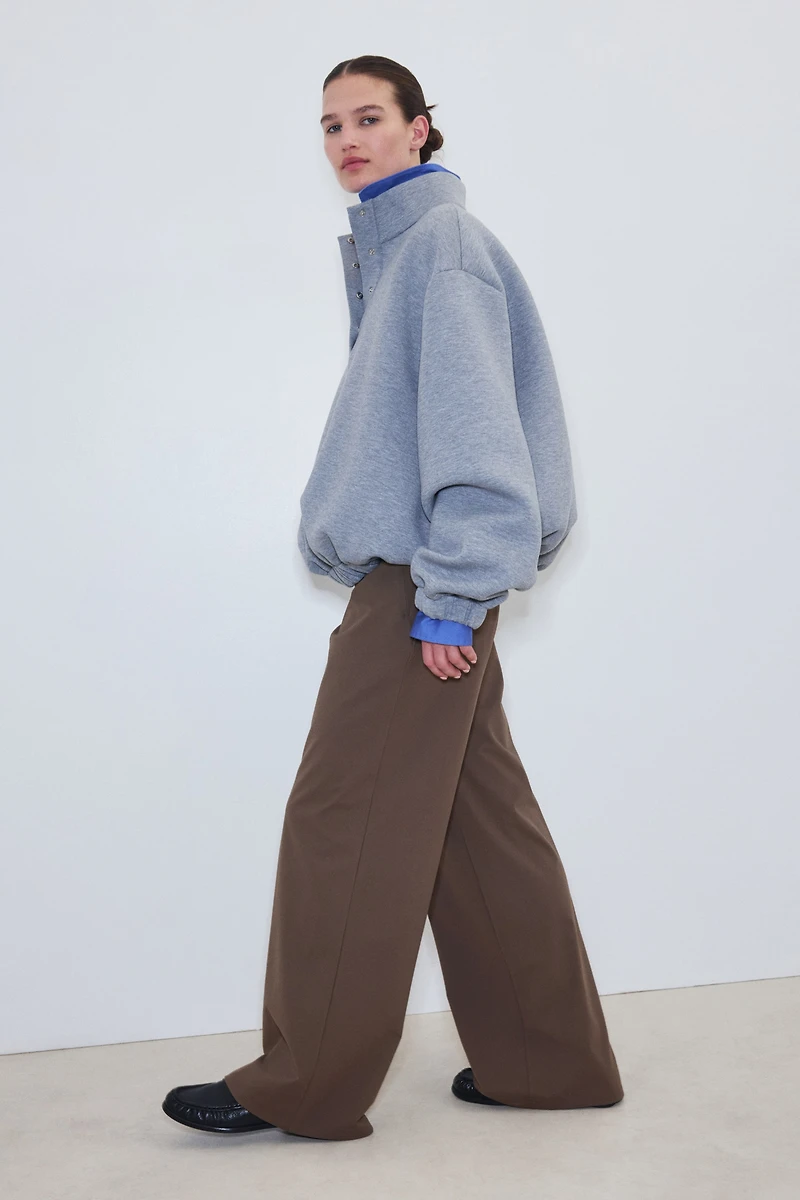 Four-Way Stretch Wide-Cut Pants