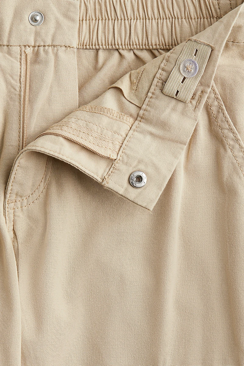 Wide-Leg Cargo Pants