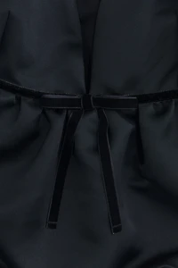 Haut à bretelles fines avec bas effet ballon