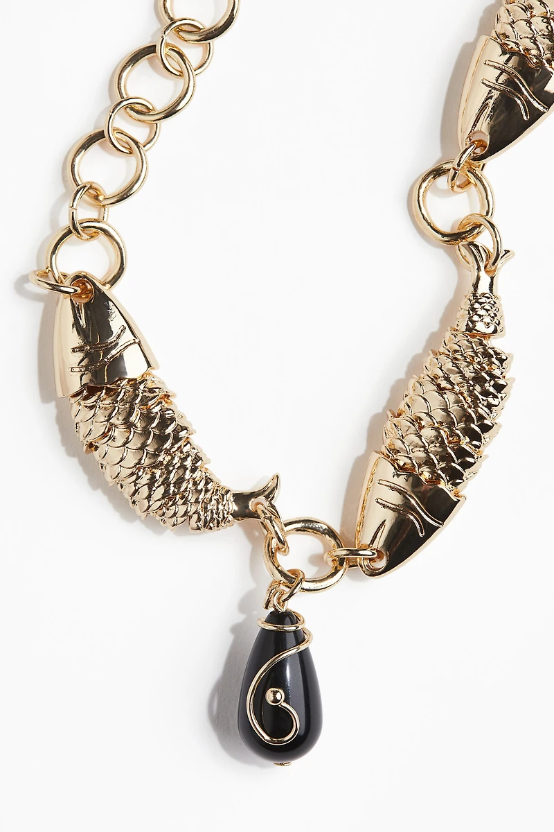 Fish-Detail Pendant Necklace
