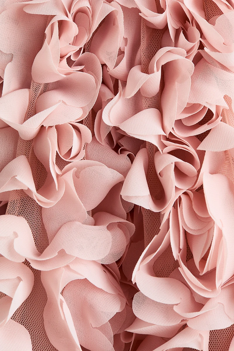 Robe avec appliqués floraux