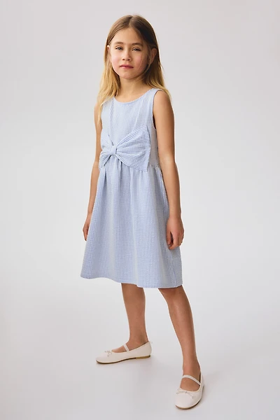 Robe avec boucle devant