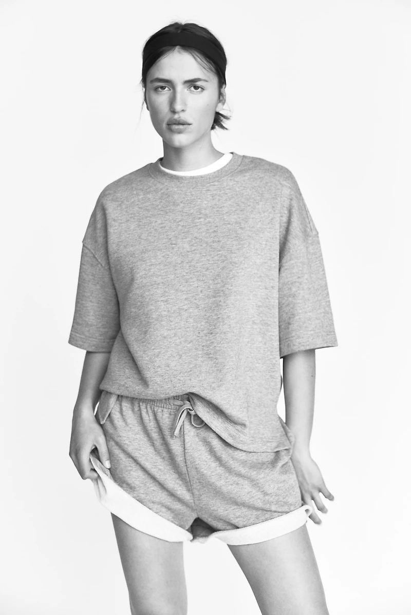 Short-Sleeved Sweatshirt